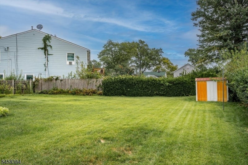 1041 Richard Blvd — photo