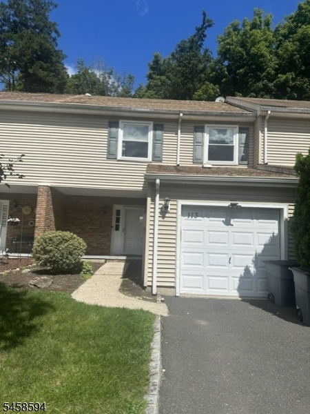 113 Saratoga Square — photo