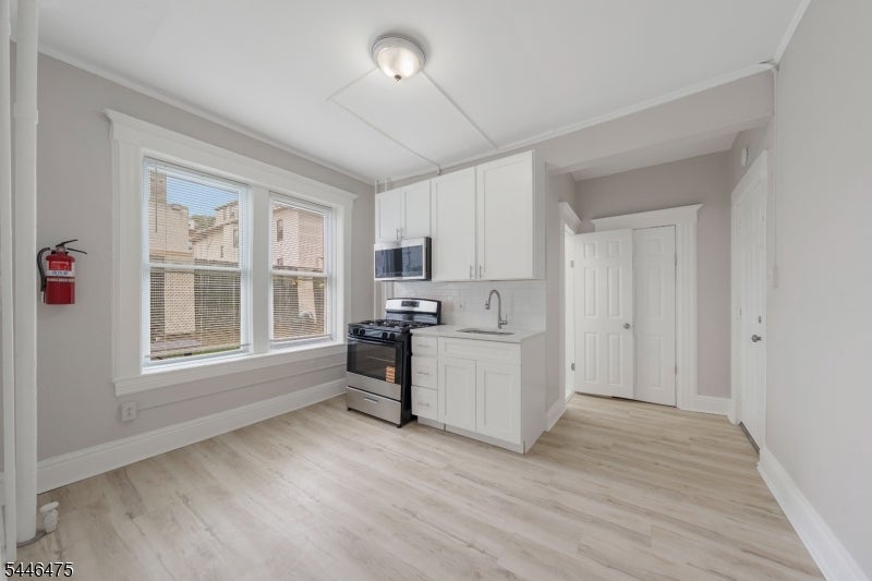 53 Henry St a6 — photo
