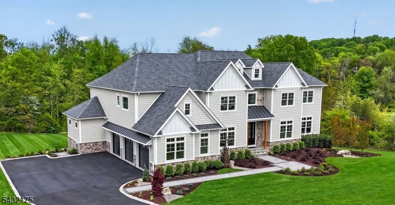 2 Ravinn Lane — photo
