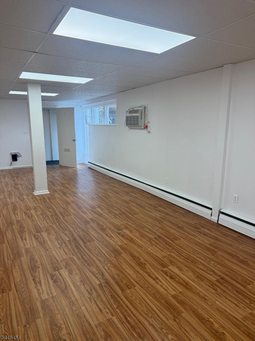 543 Valley Rd Ground level, Montclair, NJ 07043 — photo 2