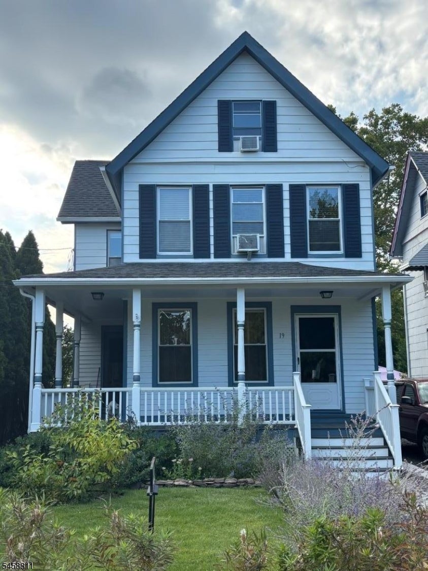 19 Eastern Ave — photo