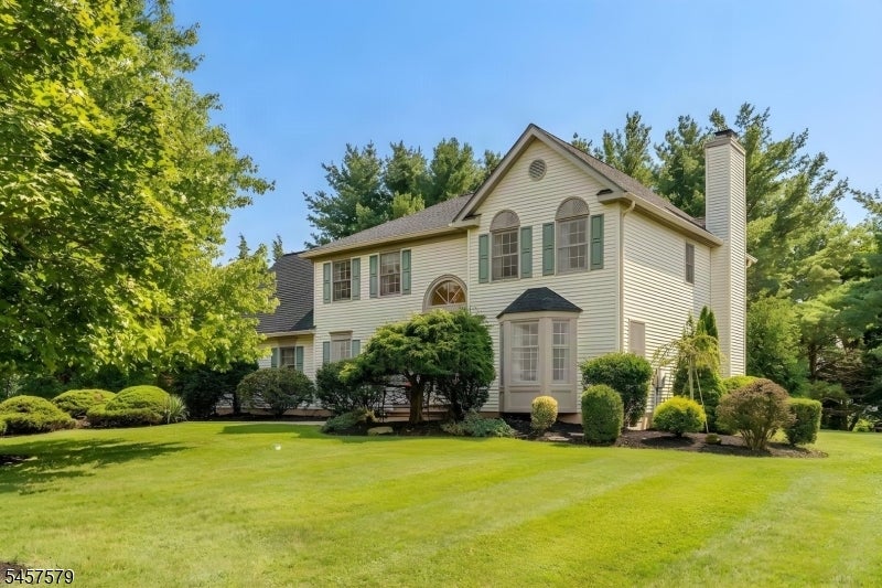 12 Poppy Dr — photo
