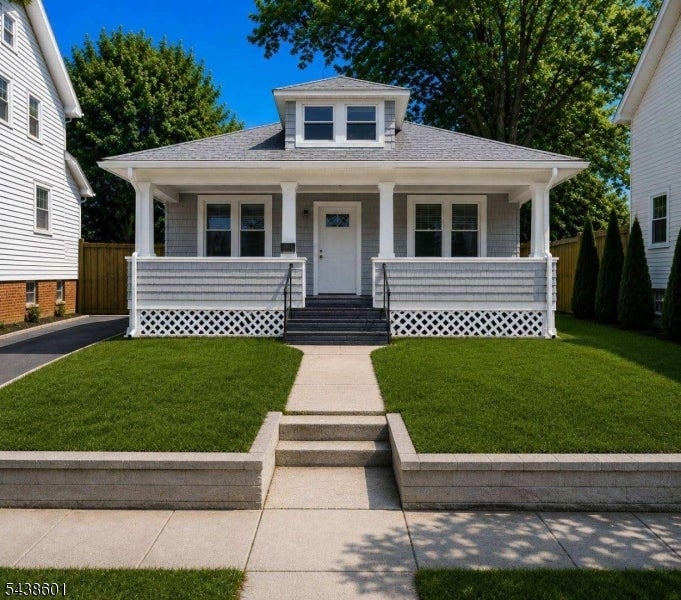 425 Mercer Ave — photo