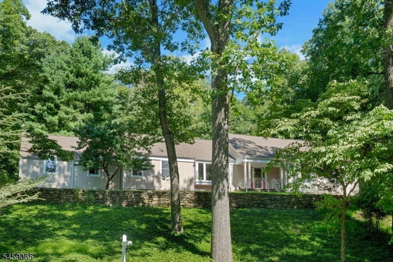 47 Long Ridge Rd — photo