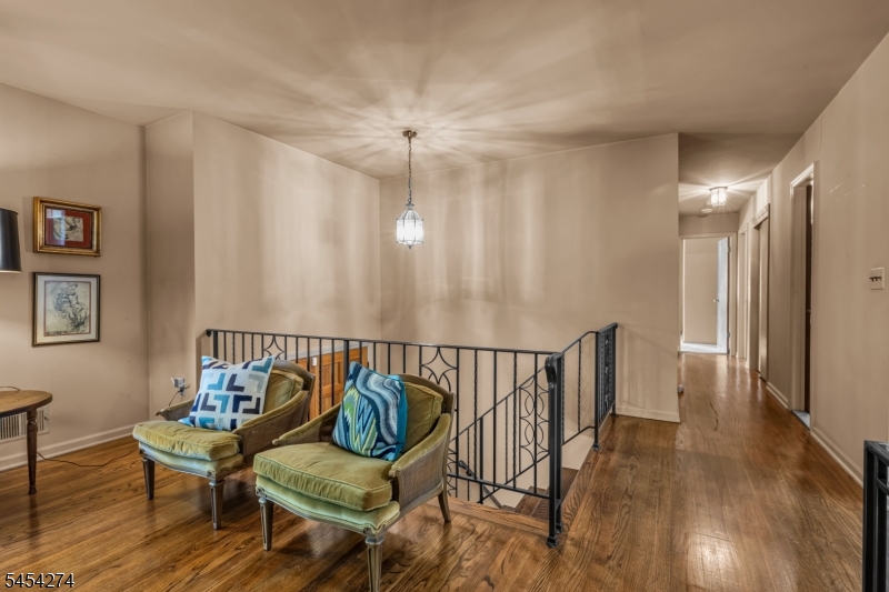 22 Ralph Road, West Orange, NJ 07052 — photo 2