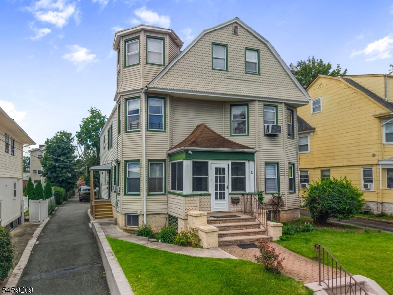 33 Van Houten Place 3 — photo