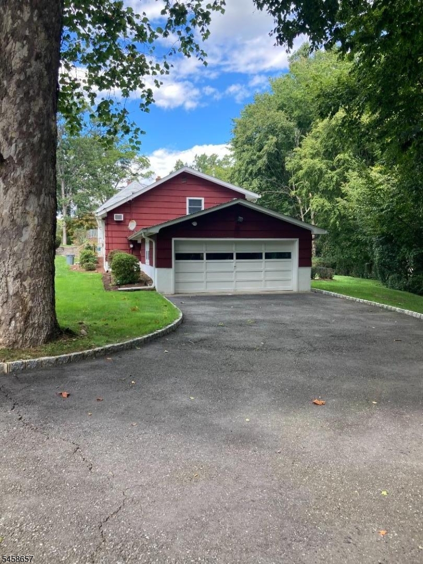 10 Pinecrest Terrace, Wayne, NJ 07470 — photo 3