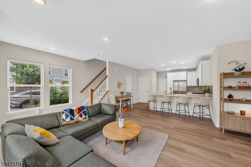3 Sadie Circle 3101 — photo