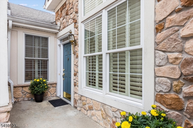 11 Quarry Drive 11 — photo