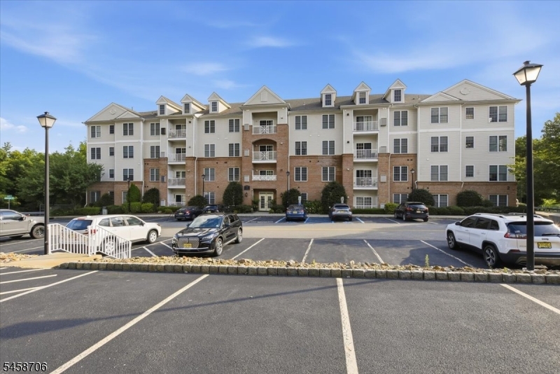 2307 Ramapo Court 2307 — photo