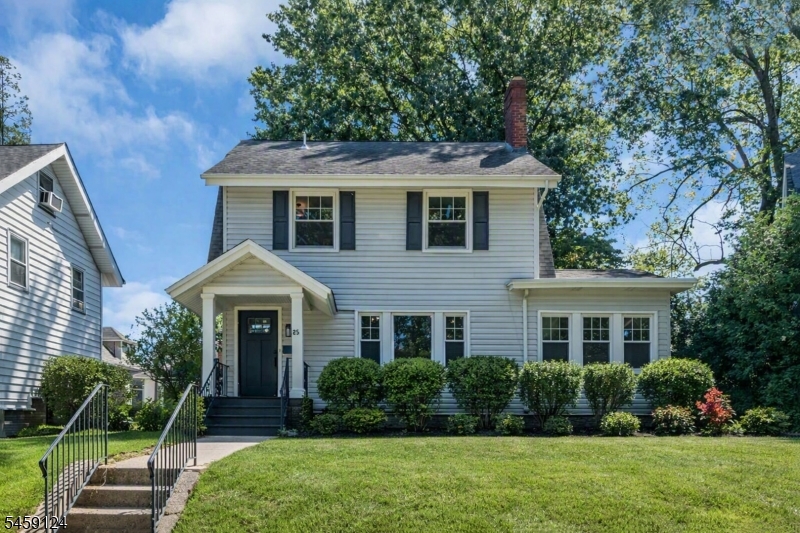 25 Laurel Avenue — photo