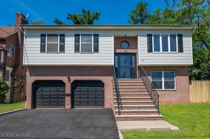192 Indian Run Pkwy — photo