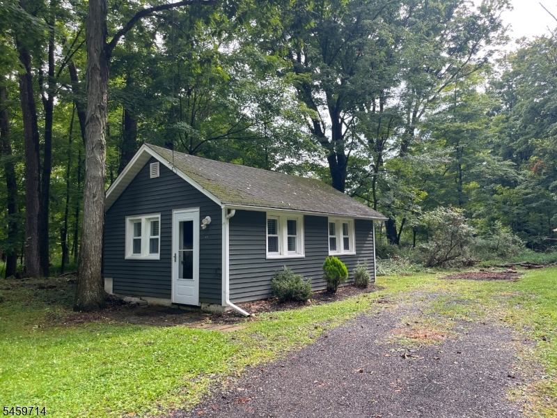 1230 State Rt 23 — photo