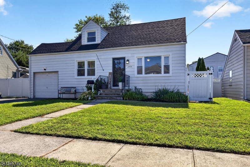 2514 Audrey Terrace — photo