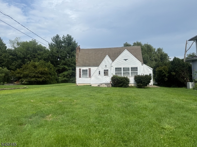 14 Sand Spring Road — photo
