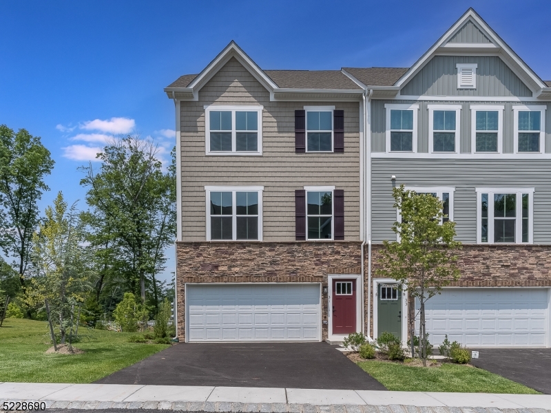 31 Force Drive — photo