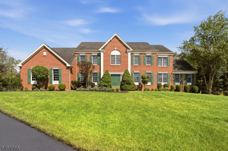 3 Longbow Terrace — photo