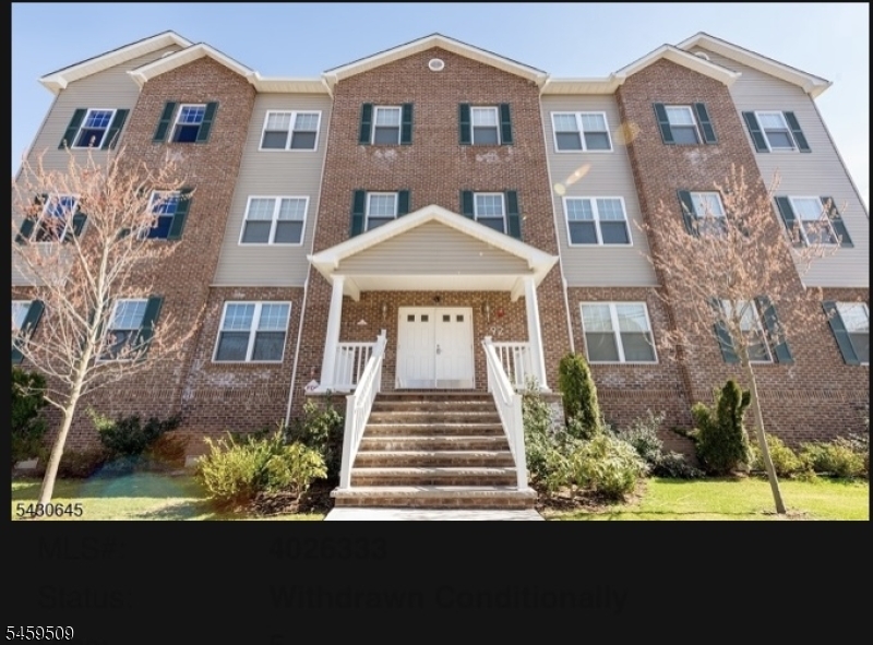 92 Willow Street 3 — photo