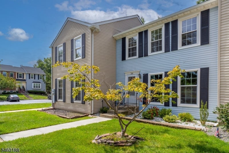 35 Byrnes Ln — photo