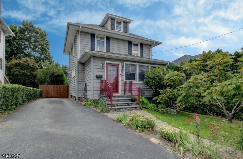 311 Highland Avenue — photo