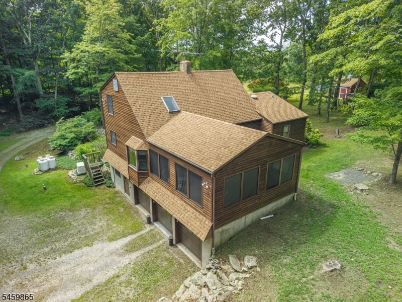 176 Henderson Road — photo