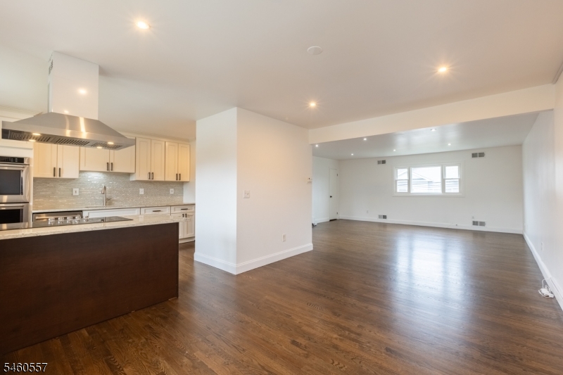 75 Mt Prospect Ave Unit 2 2 — photo