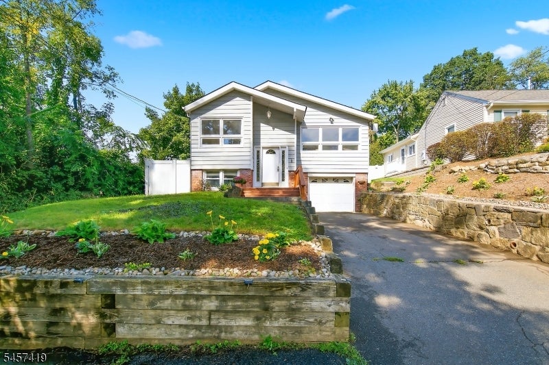 513 Wills Rd — photo