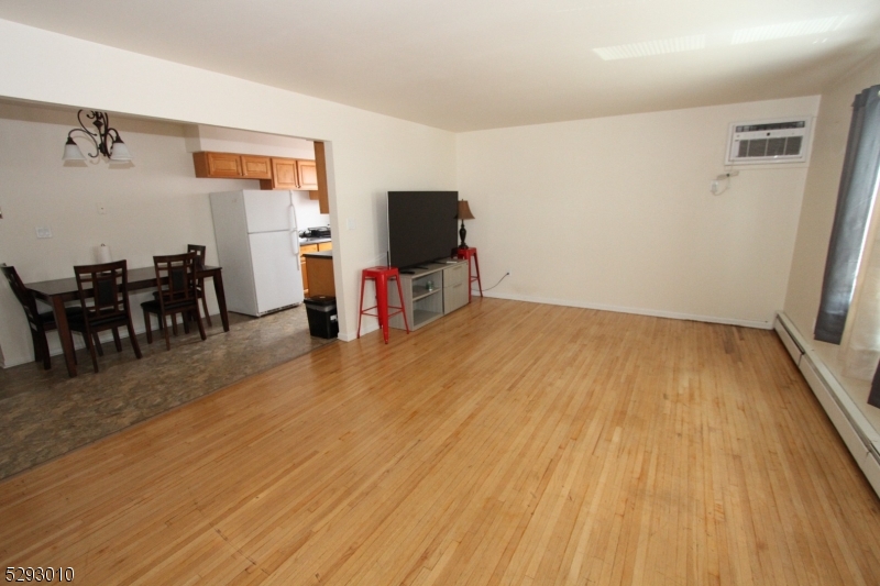 307 Legion Place 2B — photo