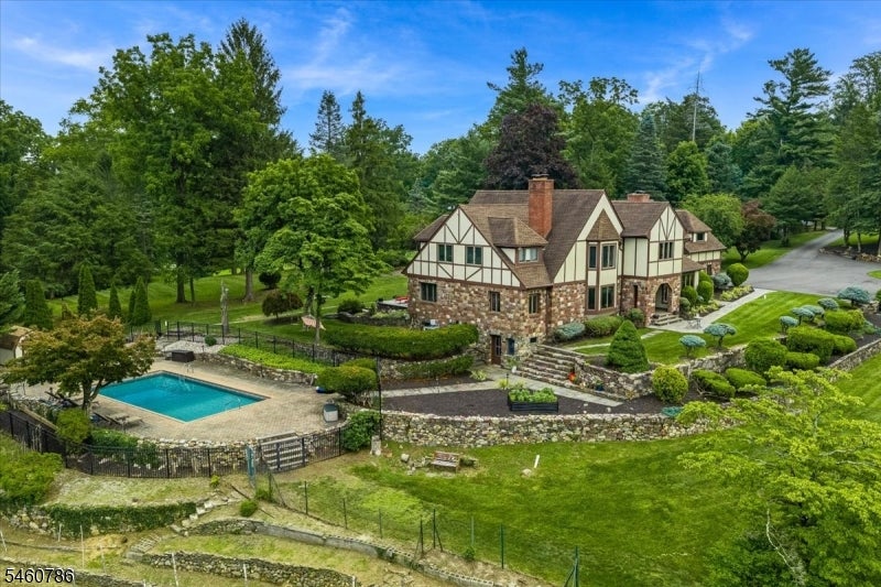 3 Manrodt Ct — photo