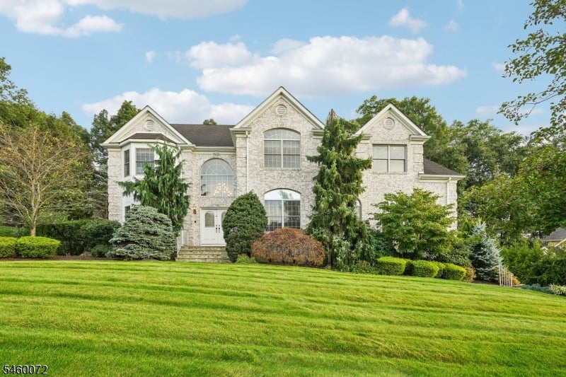 16 Apple Ln — photo