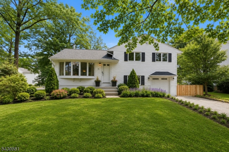 10 Cornell Place — photo