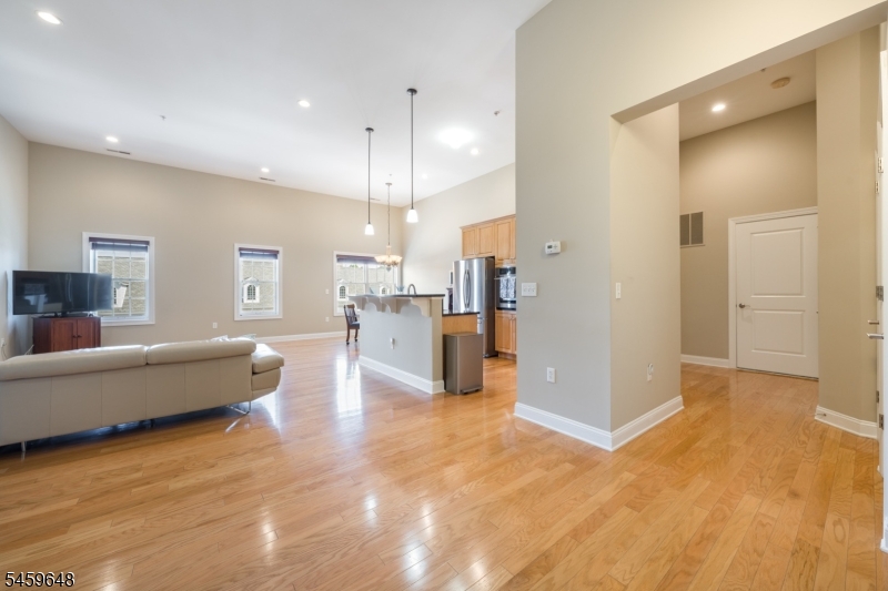 1403 Town Center Way — photo
