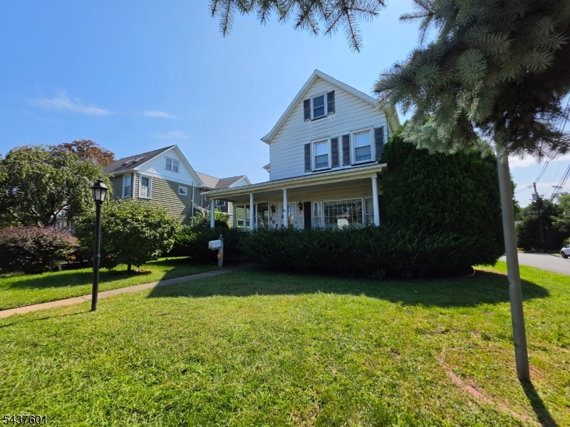 205 Green Street — photo