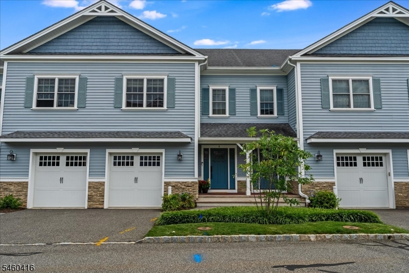 6 Clover Court — photo