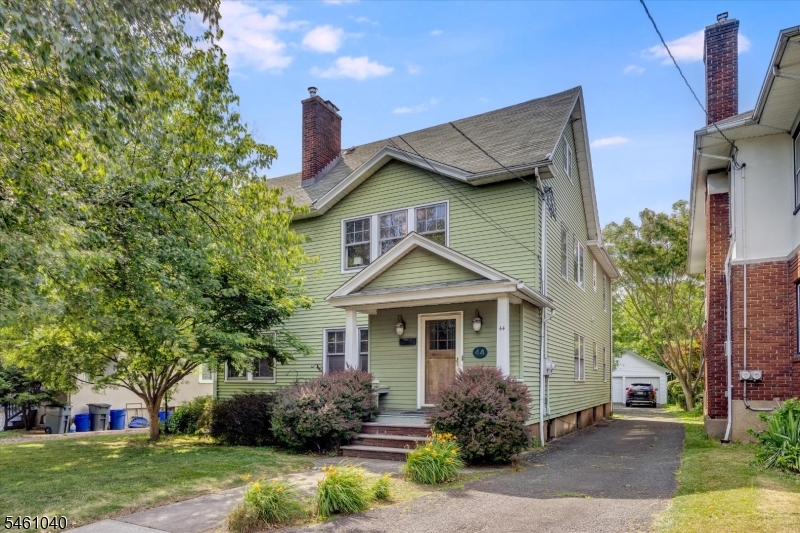 44 Walnut Cres 1 — photo