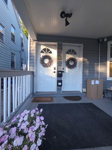 29 Irving Avenue 2 — photo