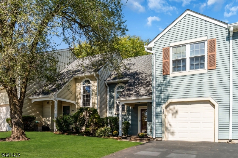 235 Mcauliffe Court — photo