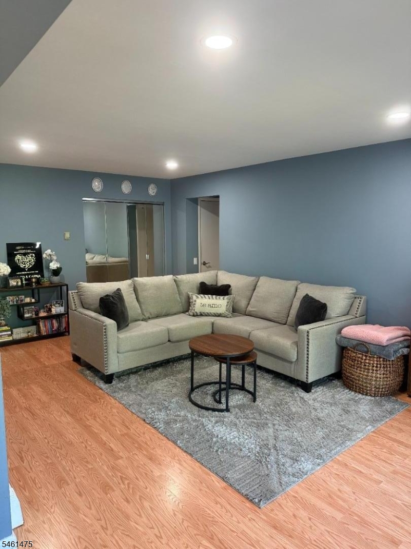 1 River Road D — photo
