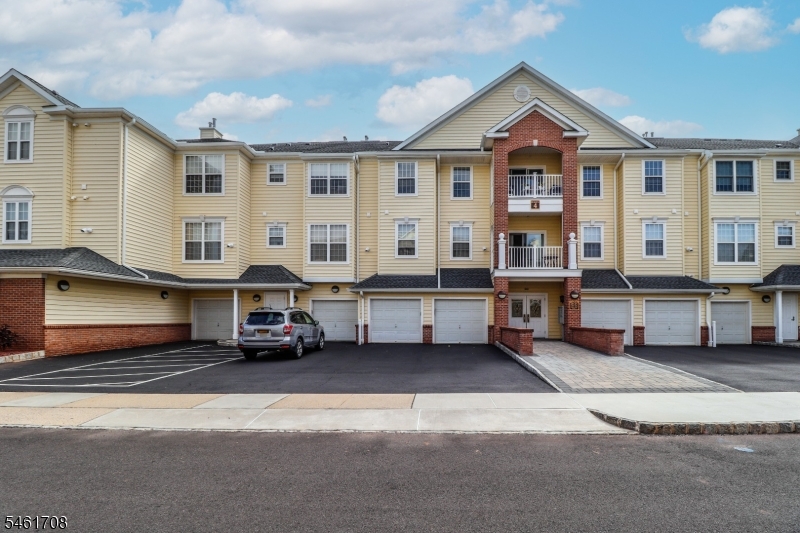 2101 Avery Court 2101 — photo