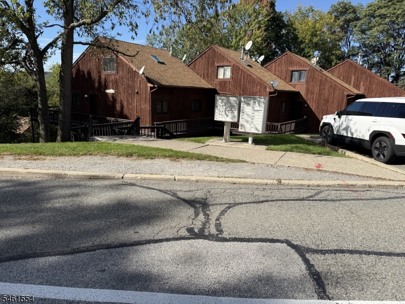 11 Great Gorge Drive Unit 6 — photo