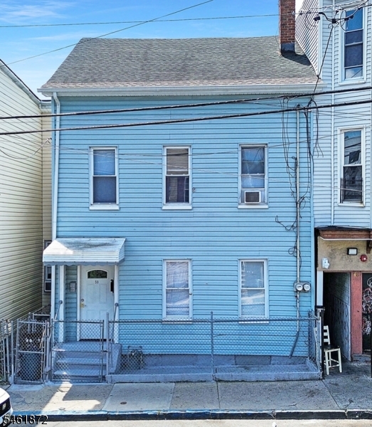 50 Oak Street 1 — photo