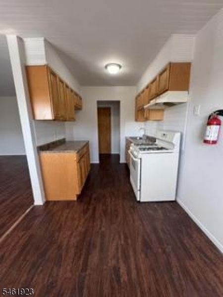 270 Bloomfield Avenue C7 — photo