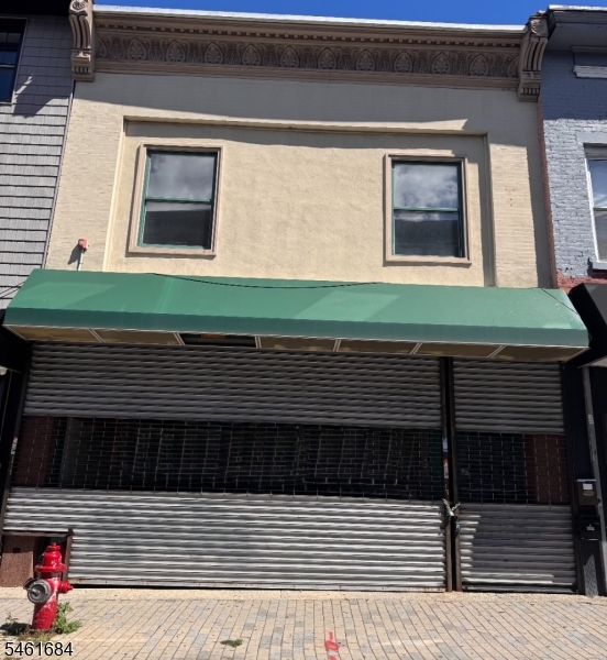 67 Main Street — photo