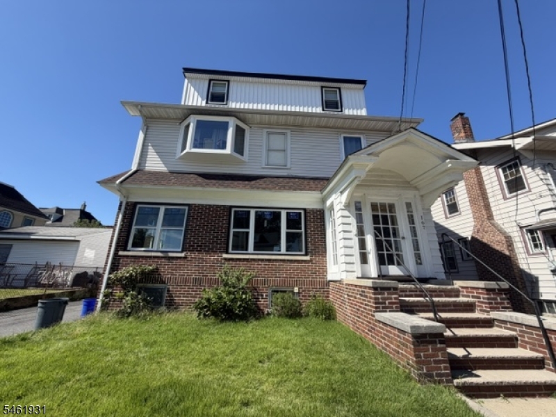 167 Linden Ave First Floor 1 — photo