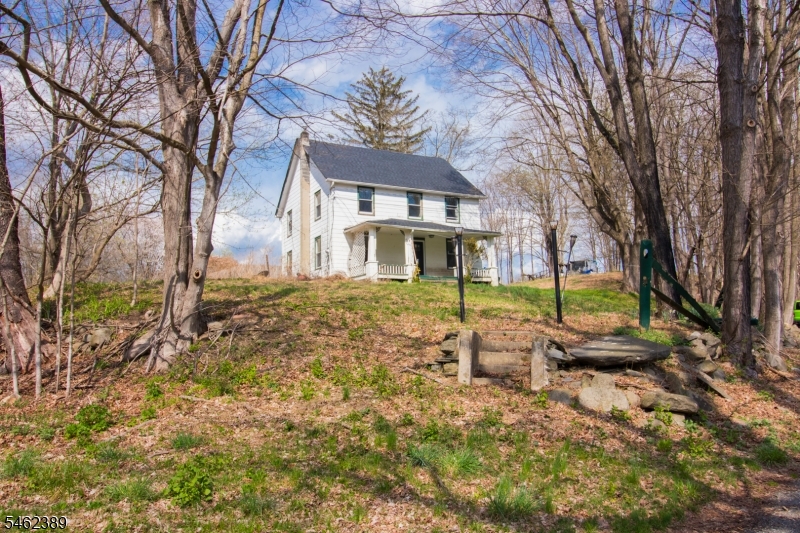196 Lower Unionville Road — photo