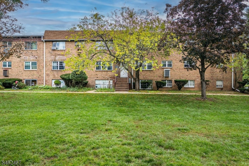 60 College Drive — photo