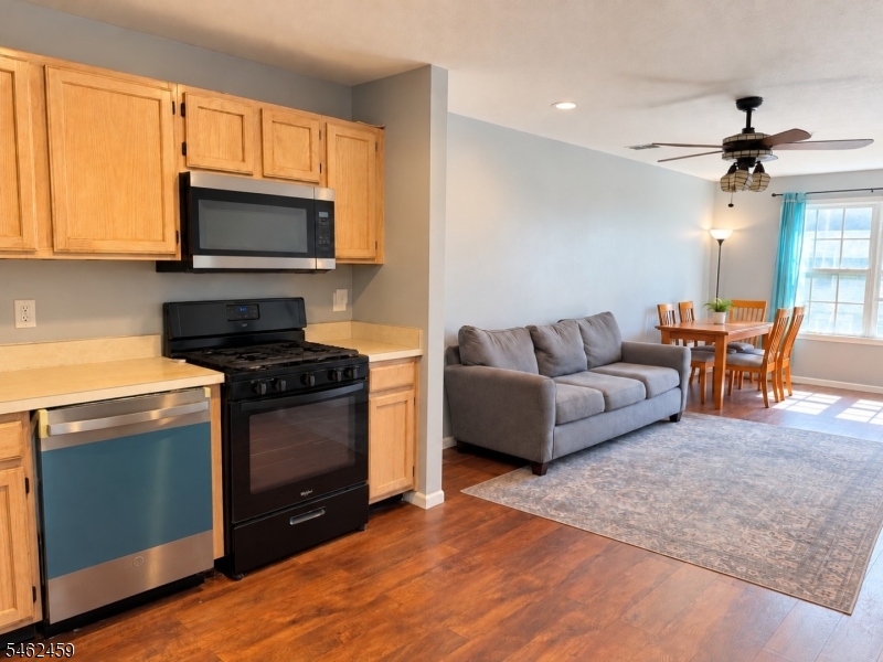16 Wilmbelton Court — photo