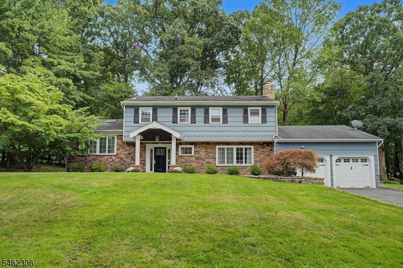6 Peppermill Court — photo