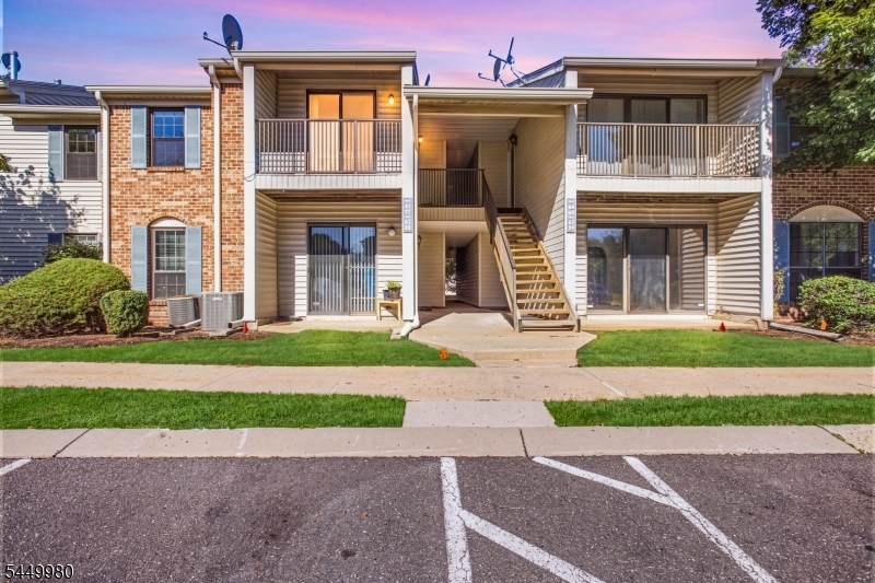 61 Taylor Drive — photo